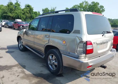 2006 Toyota Land Cruiser V8 z USA, uszkodzony, nr VIN JTEHT05J162091395